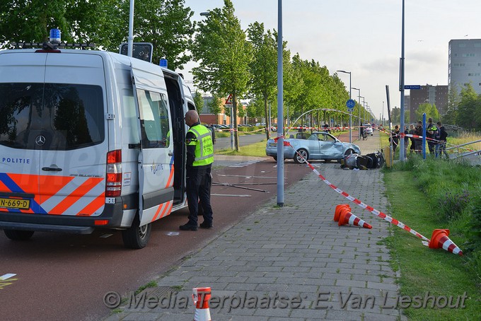 Mediaterplaatse ongeval motor zwaar Waddeweg hoofddorp 16052018 Image00012