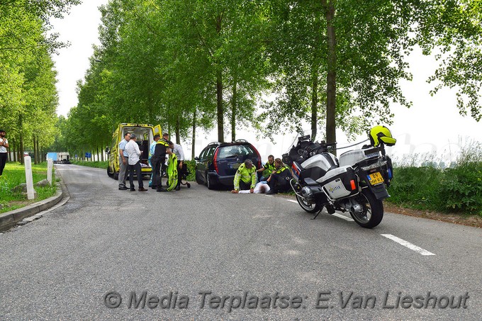 Mediaterplaatse ongeval auto klapt op biggerug hoofddorp 27052018 Image00004