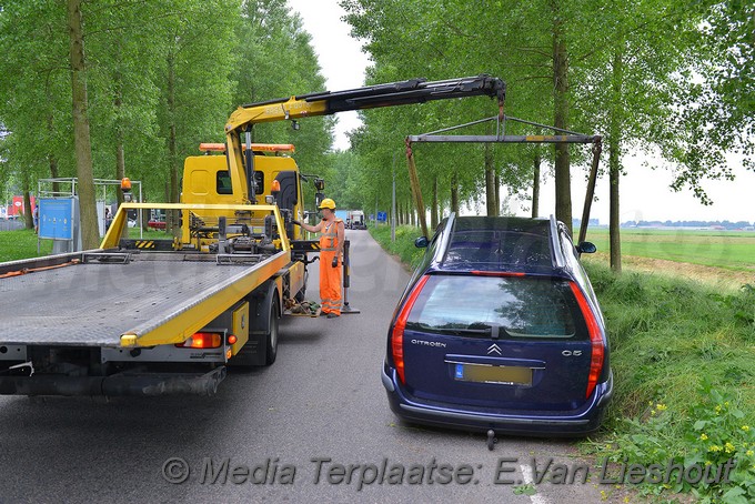 Mediaterplaatse ongeval auto klapt op biggerug hoofddorp 27052018 Image00017