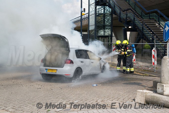 Mediaterplaats auto brand kruisweg hoofddorp 30052018 Image00005