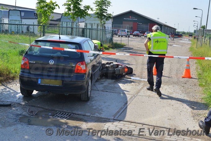 Mediaterplaats ongeval auto sooter nvp ijweg 31052018 Image00006