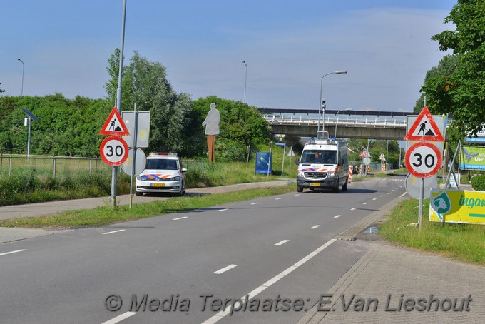 Mediaterplaats ongeval auto sooter nvp ijweg 31052018 Image00008