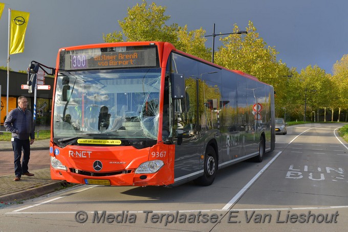 mediaterplaatse ongeval letsel lijnbus hoofddorp 02112018 Image00007