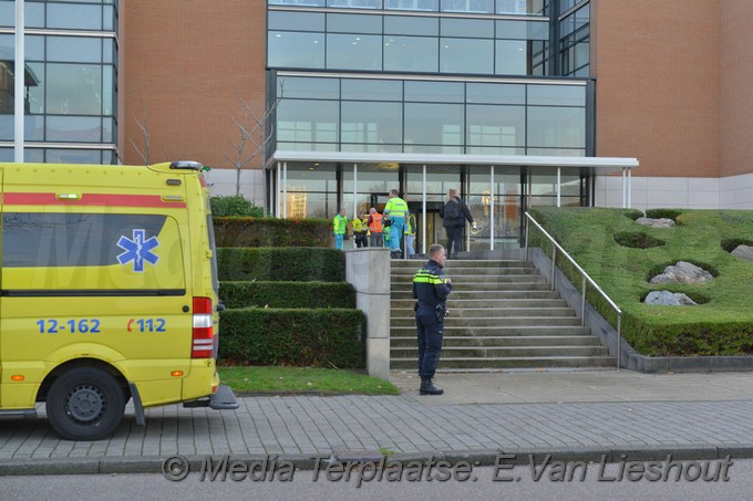 mediaterplaatse postnl pand ontruimd in hoofddorp 14112018 Image00002