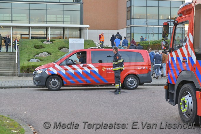 mediaterplaatse postnl pand ontruimd in hoofddorp 14112018 Image00007