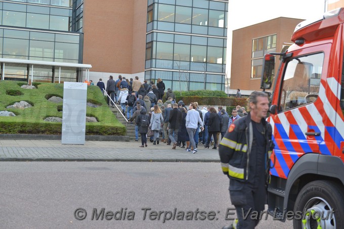 mediaterplaatse postnl pand ontruimd in hoofddorp 14112018 Image00008