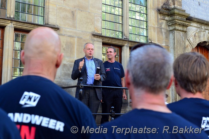 MediaTerplaatse brandweer aktie leiden pensioen 25082016 Image00003