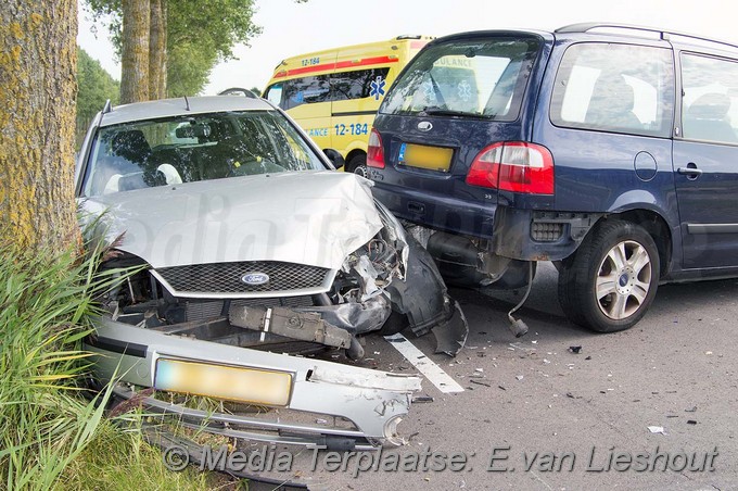 MediaTerplaatse ongeval hoofdweg nvp 26082016 Image00011