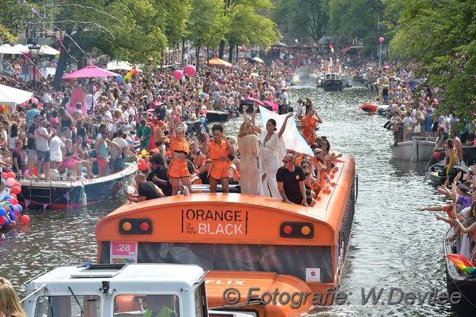 Mediaterplaatse Gay parade Amsterdam 04082018 Image00029