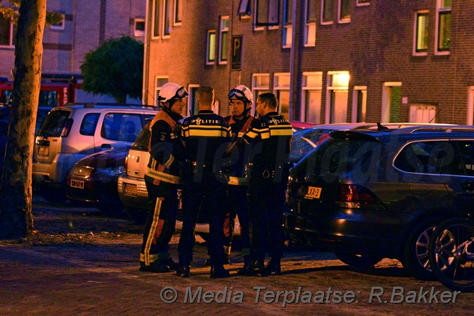 Mediaterplaatse man op dak leiden 14082018 Image00003