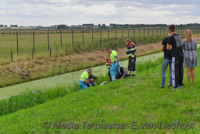 Mediaterplaatse auto te water rijsenhout 18082018 Image00001