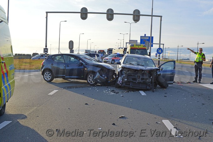 Mediaterplaatse ongeval Rozenburg N201 met letsel 20082018 Image00004