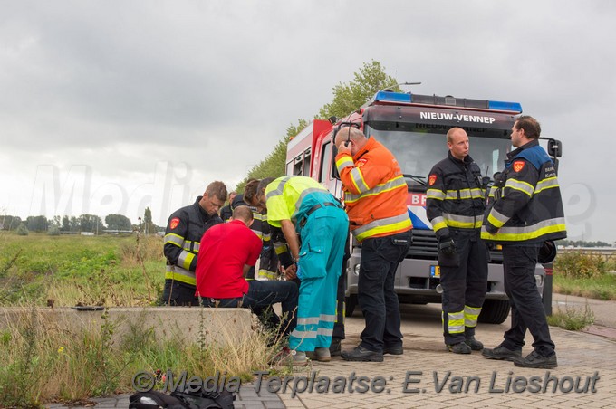 Mediaterplaatse ongeval gevaarlijkestof vrachtwagen chauffeur hoofddorp 27082018 Image00006