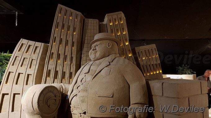 Mediaterplaatse zandsculpturen garderen 28082018 Image01007