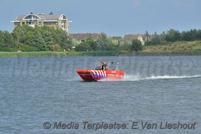 Mediaterplaatse zwemmers zoek toolenburgplas hoofddorp 17072018 Image00007
