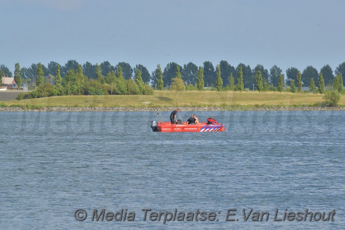 Mediaterplaatse zwemmers zoek toolenburgplas hoofddorp 17072018 Image00012