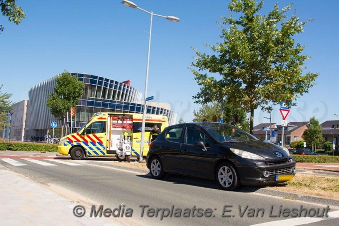 Mediaterplaatse ongeval scooter auto nieuwe molenaarslaan hdp 23072018 Image00004