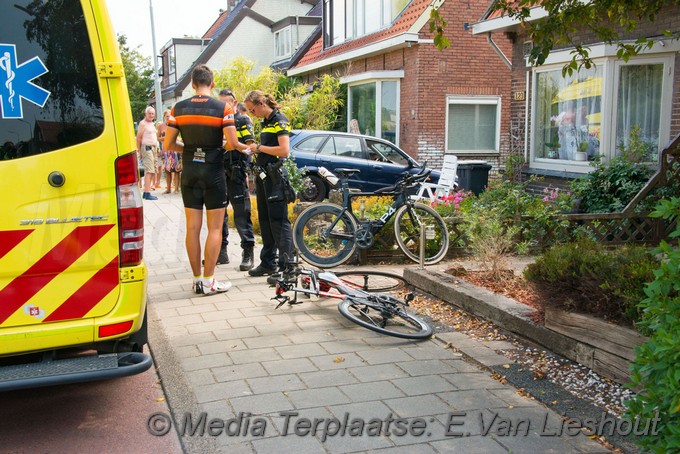 Mediaterplaatse ongeval voetganger fietsers wielrenners lijnden 24072018 Image00004