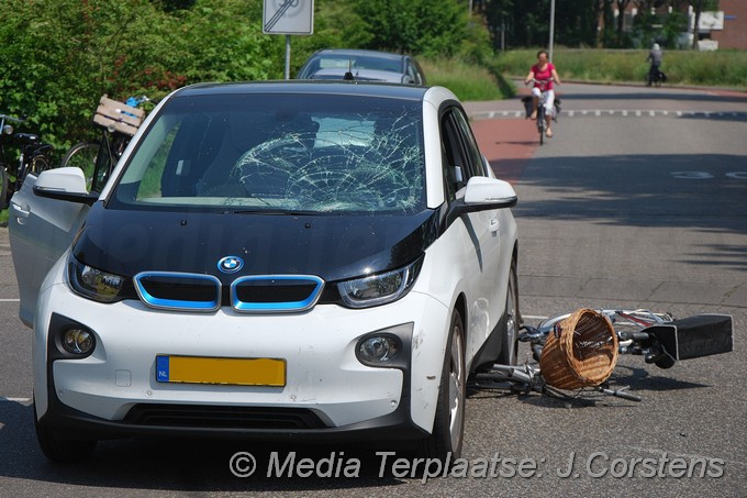 Mediaterplaatse ongeval auto fietsers ldp 04062016 Image00001
