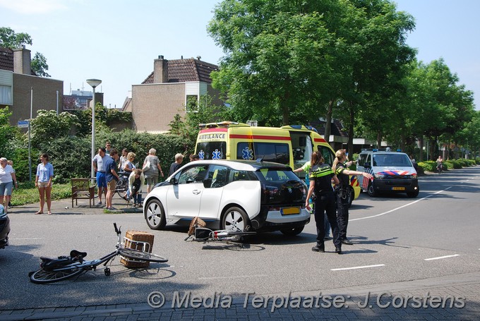 Mediaterplaatse ongeval auto fietsers ldp 04062016 Image00002