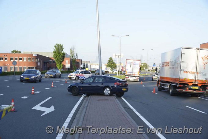 Mediaterplaatse ongeval fokkerweg oudemeer 06062016 Image00001