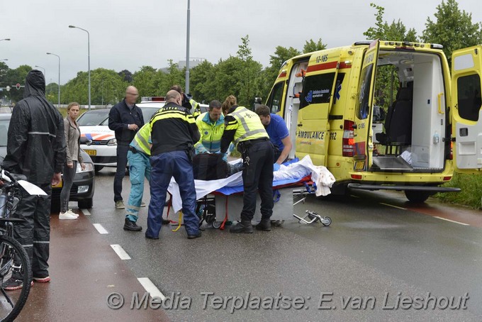 Mediaterplaatse ongeval fietser auto hoofddorp 20062016 Image00001