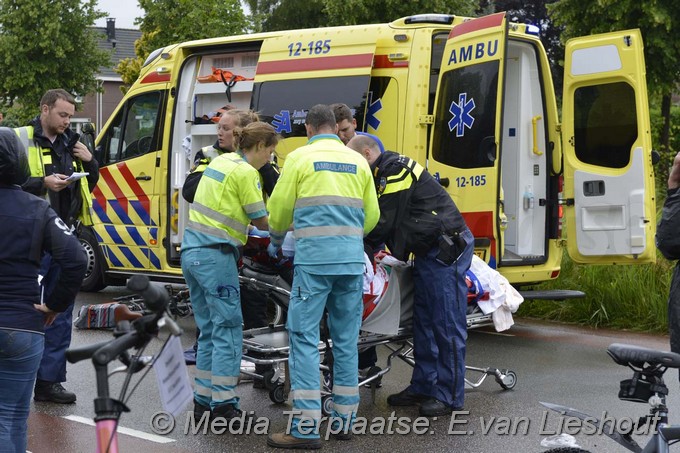 Mediaterplaatse ongeval fietser auto hoofddorp 20062016 Image00003