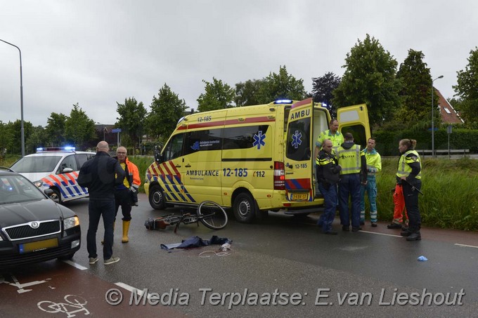 Mediaterplaatse ongeval fietser auto hoofddorp 20062016 Image00009