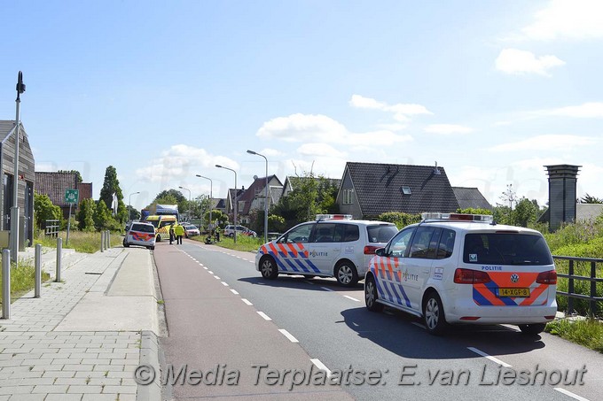 Mediaterplaatse ongeval fietser aalsmeer 22062016 Image00001
