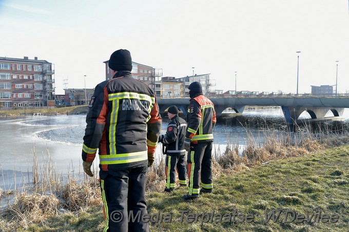 MediaTerplaatse ijsduiken brandweer leiden 02032018 Image00013