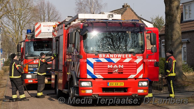 MediaTerplaatse schoorsteenbrand vogelvast ijs emmen 03032018 Image00002