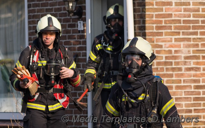 MediaTerplaatse schoorsteenbrand vogelvast ijs emmen 03032018 Image00003