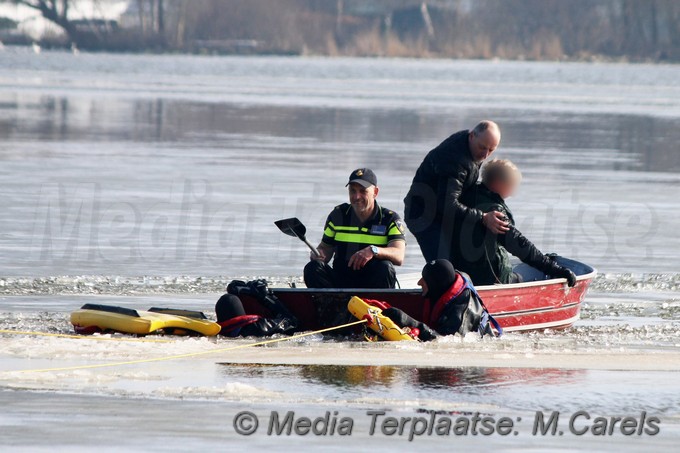 MediaTerplaatse man door ijs teraar 04032018 Image00003