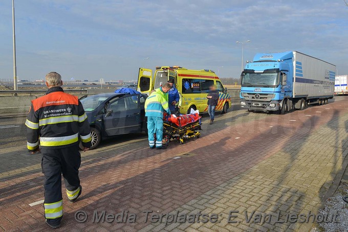 MediaTerplaatse ongeval met vrachtwagen rozenburg 07032018 Image00007