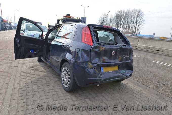 MediaTerplaatse ongeval met vrachtwagen rozenburg 07032018 Image00009