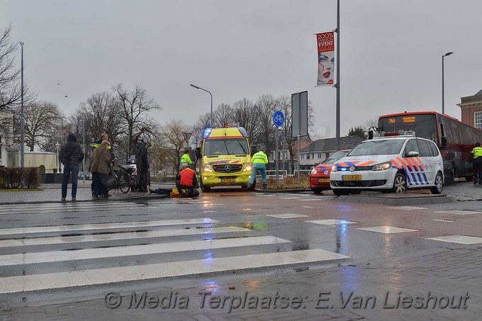 Mediaterplaatse ongeval zwaar fietser kruisweg hoofddorp 08032018 Image00001