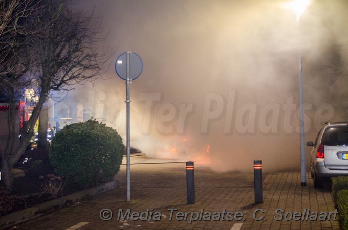 Mediaterplaatse auto brand wilbrikbos hoofddorp 09032018 Image00001