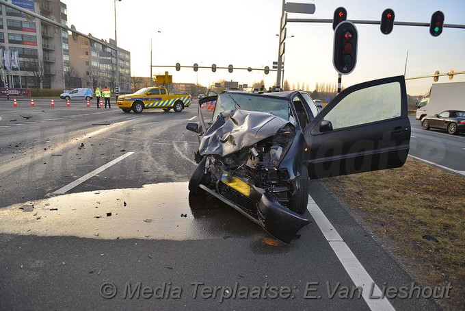 Mediaterplaatse ongeval twee gewonden rozenburg 09032018 Image00010