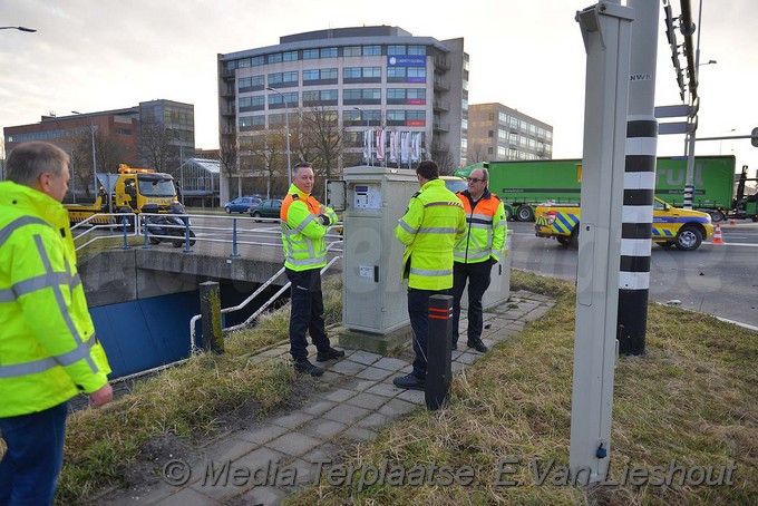 Mediaterplaatse ongeval twee gewonden rozenburg 09032018 Image00014