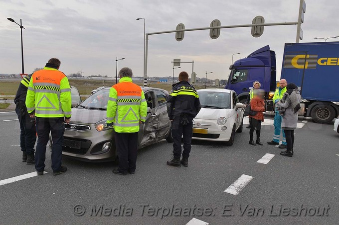 Mediaterplaatse ongeval twee gewonden n201 hoofddorp 15032018 Image00009