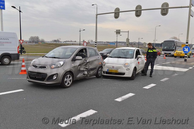 Mediaterplaatse ongeval twee gewonden n201 hoofddorp 15032018 Image00010