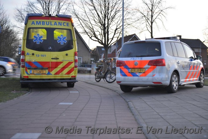 Mediaterplaatse ongeval westerdreef hoofddorp snorscooter auto 20032018 Image00001