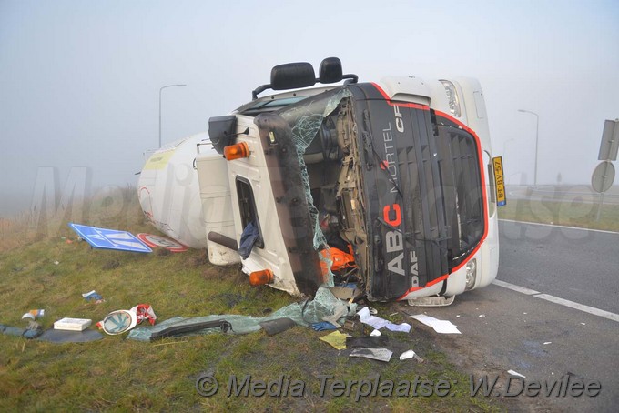 Mediaterplaatse ongeval betonmixer a4 rijzenhout 26032018 Image00011