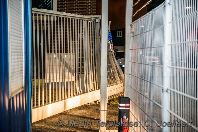 Mediaterplaatse ongeval zwaar ijmuiden auto hek 01052019 Image00003