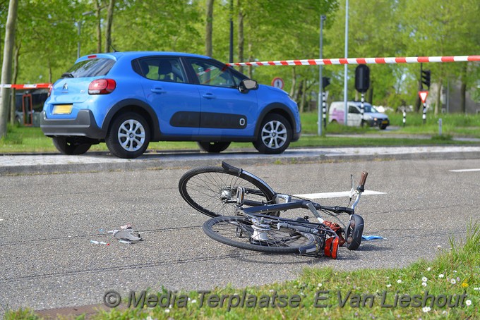 Mediaterplaatse ongeval zwaar voetganger auto diamantlaan hoofddorp 09052019 Image00007