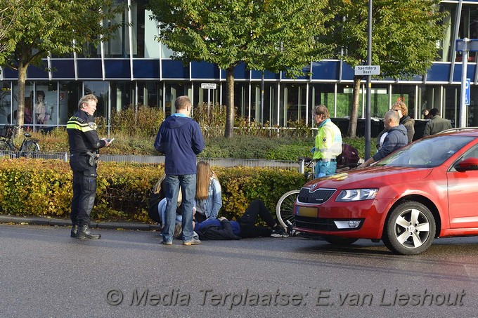 Mediaterplaatse ongeval fietser auto hoofddorp 03112016 Image00001