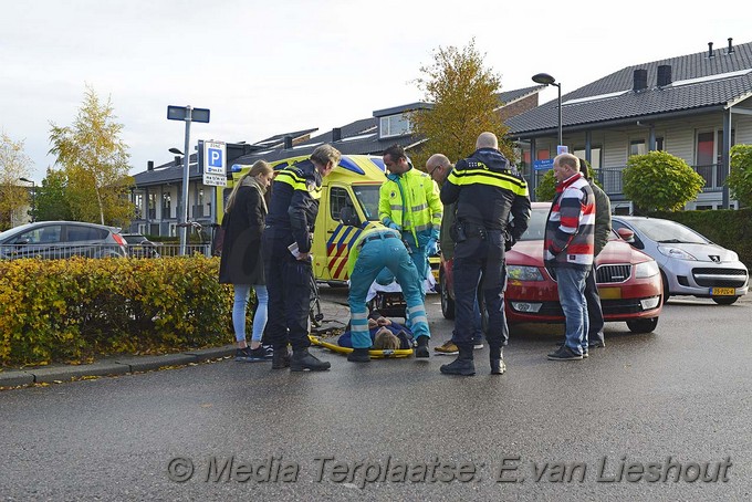 Mediaterplaatse ongeval fietser auto hoofddorp 03112016 Image00003