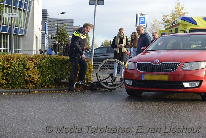 Mediaterplaatse ongeval fietser auto hoofddorp 03112016 Image00006