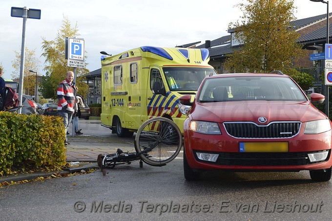 Mediaterplaatse ongeval fietser auto hoofddorp 03112016 Image00007