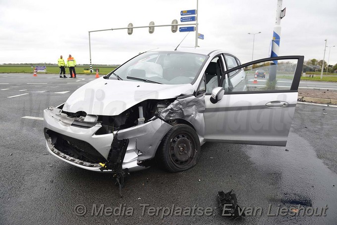 Mediaterplaatse ongeval drie merenweg vijfhuizen 072008 Image00009